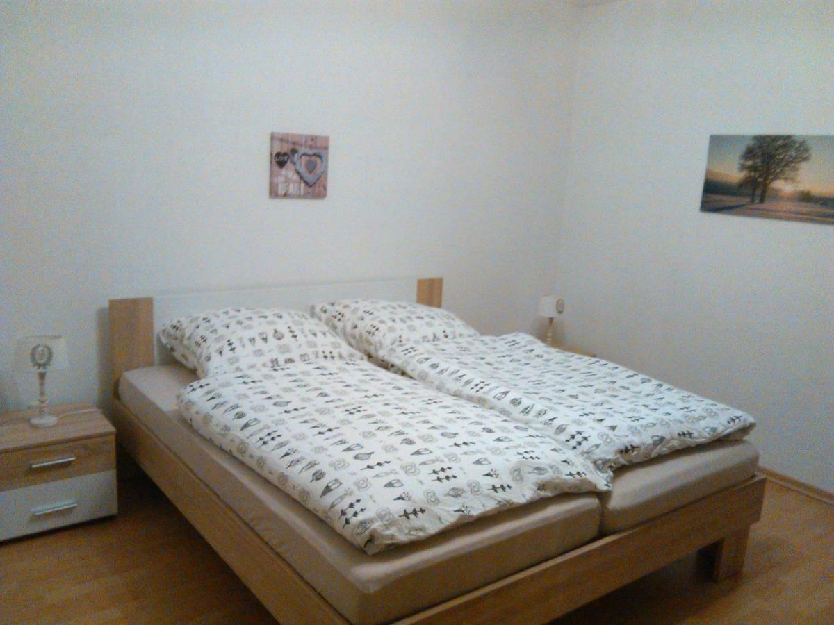 Mia Und Michel Im Sauerland Apartment บาด แบร์เลอบวร์ก ภายนอก รูปภาพ